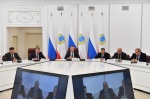 Губернатор Роман Бусаргин провёл постоянно действующее совещание с зампредами и министрами Правительства области, а также главами районов. 