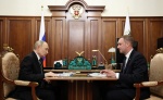 Владимир Путин встретился с губернатором Саратовской области Романом Бусаргиным