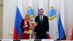 Роман Бусаргин наградил семьи за достойное воспитание детей