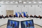 Губернатор Роман Бусаргин провел постоянно действующее совещание с зампредами и министрами Правительства области. 