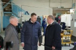 В День саратовских авиастроителей Губернатор Роман Бусаргин посетил производственные площадки завода «Сокол». 