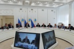 Губернатор Роман Бусаргин провел постоянно действующее совещание с зампредами и министрами правительства области, а также главами муниципалитетов. 