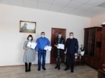 В администрации Духовницкого района вручили награды волонтёрам