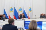 Губернатор Роман Бусаргин провел постоянно действующее совещание с участием зампредов и министров Правительства области, а также глав районов.