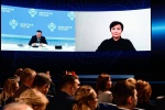 На открытии форума «Сильные идеи для нового времени», организованного Агентством стратегических инициатив, губернатор Роман Бусаргин рассказал об актуальных проектах, которые реализуются на территории Саратовской области. 